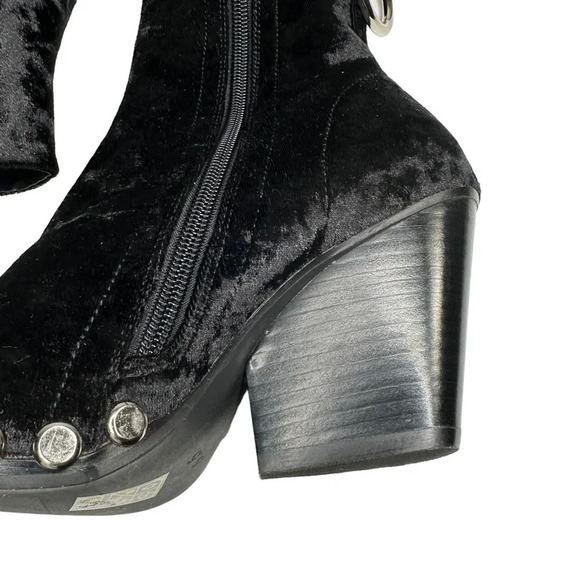 Jeffrey Campbell Walton Studded Bootie in Black Velvet Silver. Sz: 5.5 - Picture 9 of 14